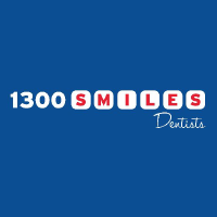 1300 Smiles (ONT)のロゴ。